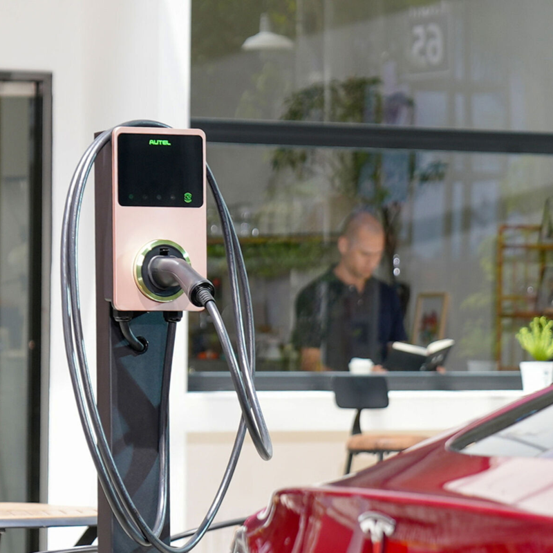 Autel DEMO Maxicharger 22kW LCD, MID, 4G 3F/32A med kabel - Mørkegrå AE0022A1GRAC00207L