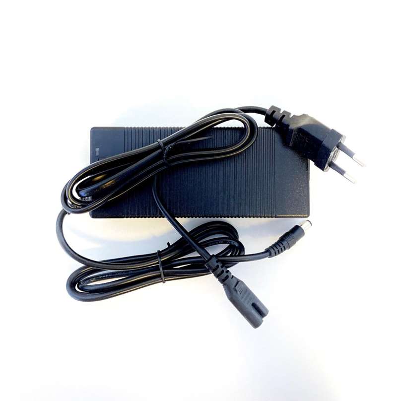 #L-ride oplader 220 v